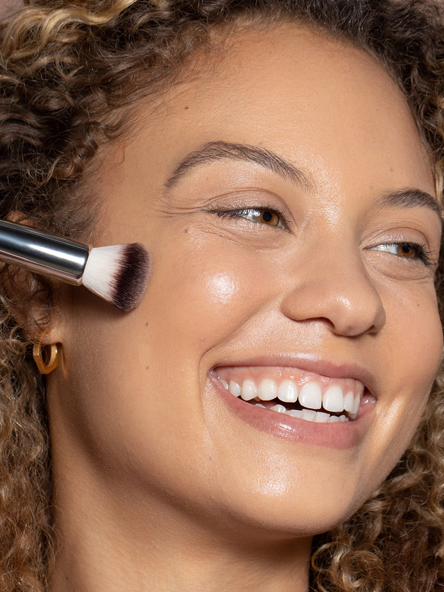 Complexion Brush | Fresh Daily Favorite