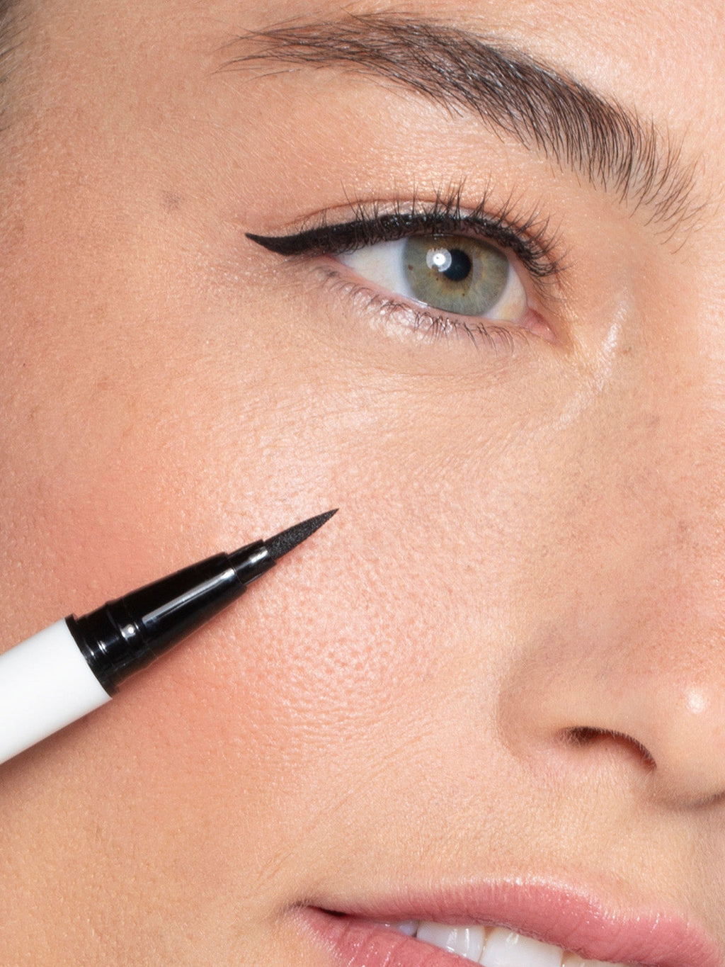 Clean Line Liquid Liner | Fresh Daily Favorite